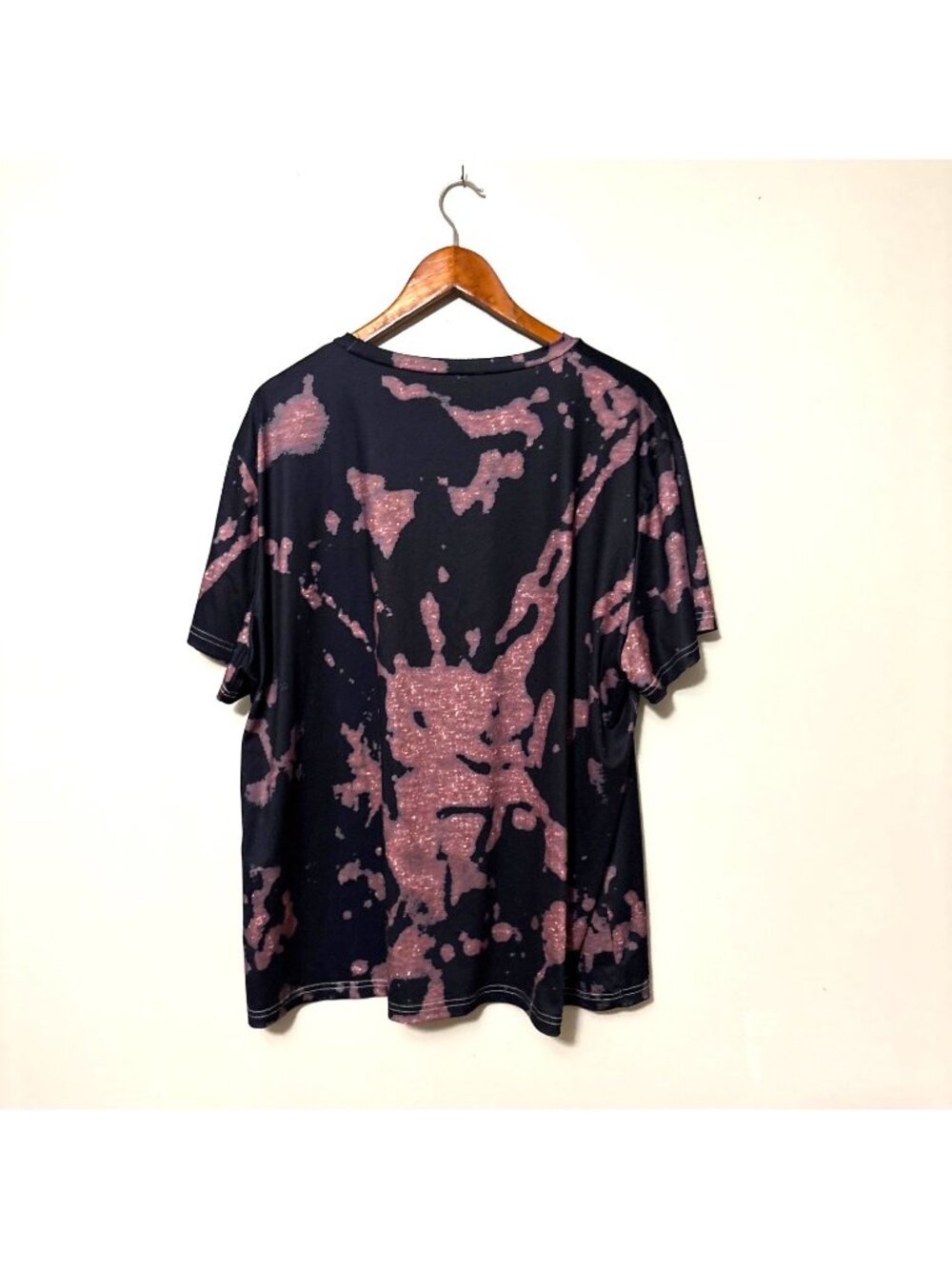 "Man In Black" Graphic Tee 4X Black & Pink Tie-Dye Polyester/Spandex - Picture 3 of 7
